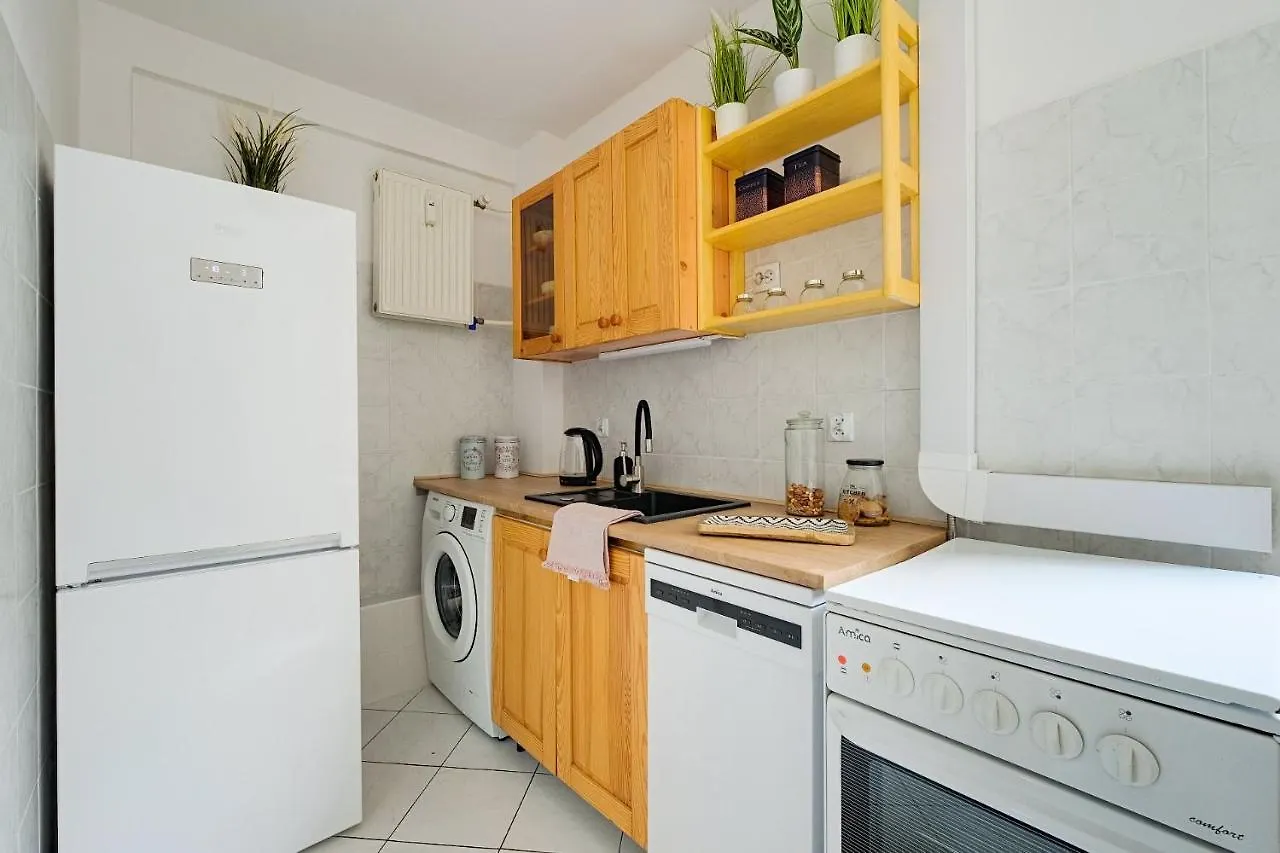 Apartment 2 Bedroom Apt In Heart Of Warsaw Zgoda 9 Tv70